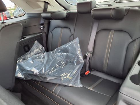 Certified 2025 MAZDA CX-90 3.3 Turbo w/ Select Package image 17