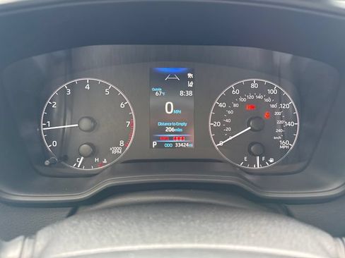 Used 2024 Toyota Corolla LE w/ LE Convenience Package FWD image 24