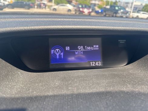 Used 2015 Honda CR-V LX image 18