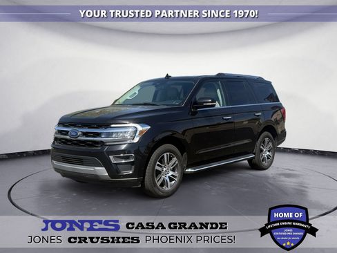 Used 2022 Ford Expedition Limited RWD image 1
