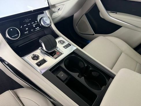 Used 2025 Jaguar F-PACE R-Dynamic S image 23