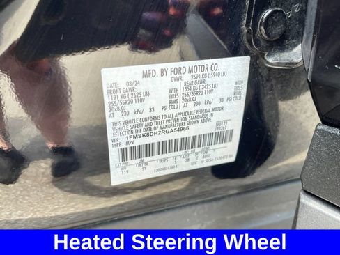 Used 2024 Ford Explorer XLT w/ Equipment Group 202A AWD/4WD image 27