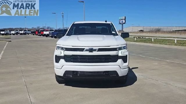 Used 2025 Chevrolet Silverado 1500 RST AWD/4WD image 3