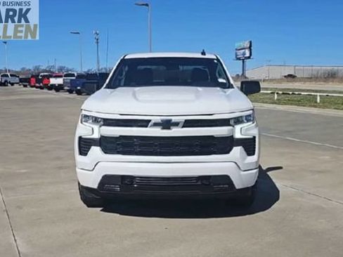 Used 2025 Chevrolet Silverado 1500 RST AWD/4WD image 3