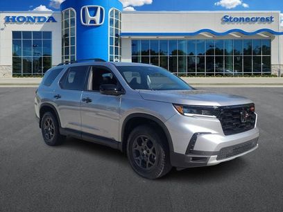 New 2025 Honda Pilot TrailSport