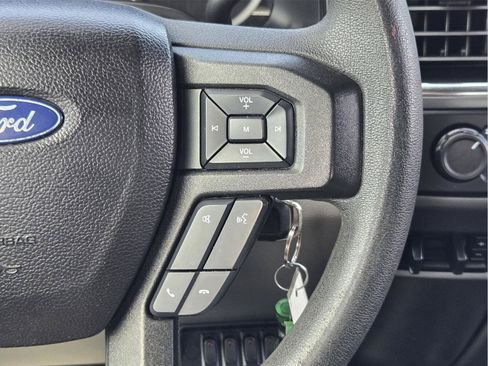 Used 2017 Ford F250 XLT AWD/4WD image 29