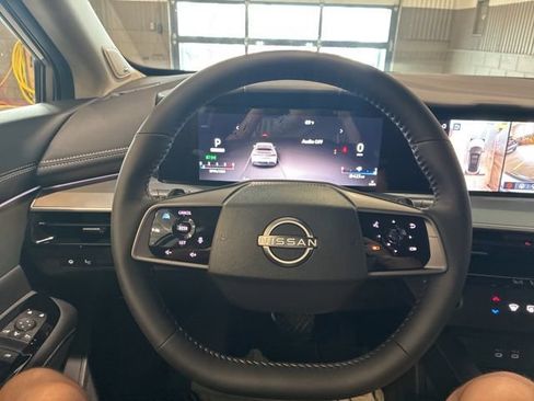 New 2026 Nissan Murano Platinum w/ Cargo Package AWD/4WD image 17