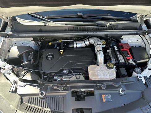 Certified 2022 Chevrolet Trax LS w/ Tint and Cruise Package image 13