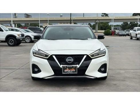Used 2023 Nissan Maxima Platinum w/ Sport Mat Group FWD image 9