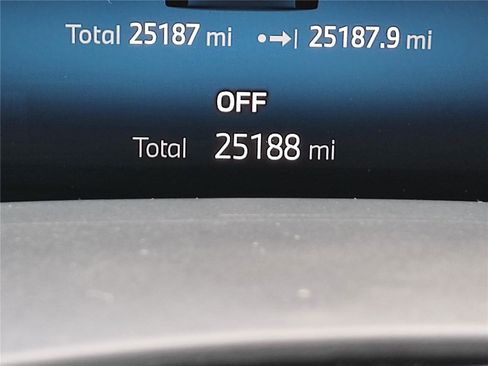 Certified 2025 BMW X5 xDrive40i image 32