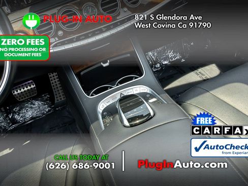 Used 2015 Mercedes-Benz S 550 Sedan w/ Sport Package image 18