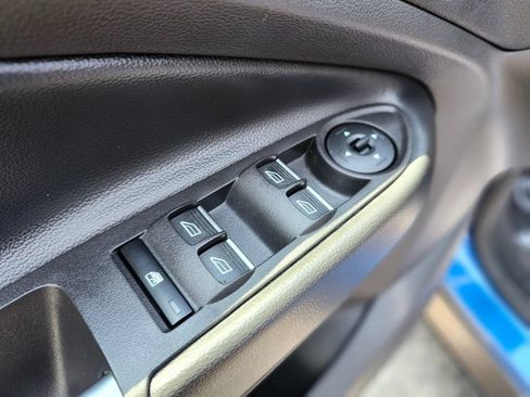 Used 2019 Ford Escape SEL AWD/4WD image 18