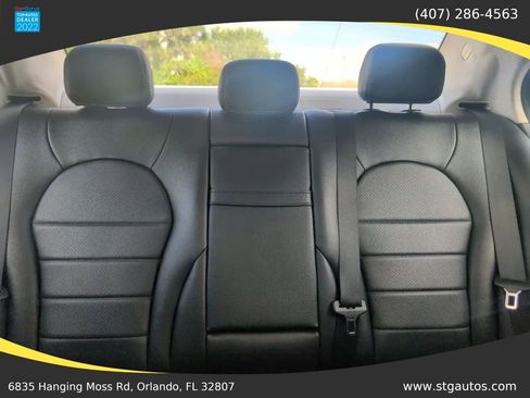 Used 2015 Mercedes-Benz C 300 4MATIC Sedan image 29
