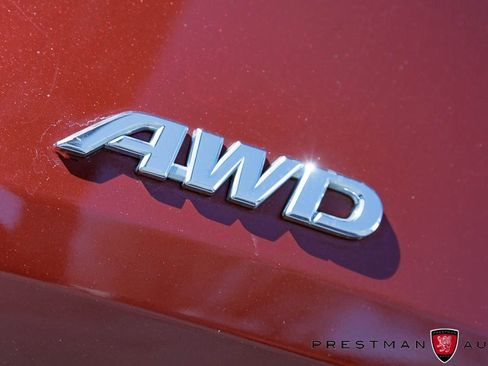 Used 2022 Toyota Sienna XLE image 4