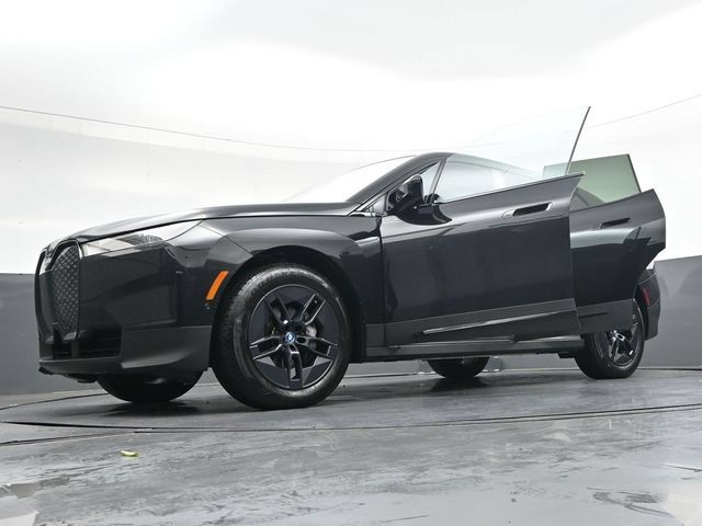 Certified 2024 BMW iX xDrive50 w/ Convenience Package AWD/4WD image 45