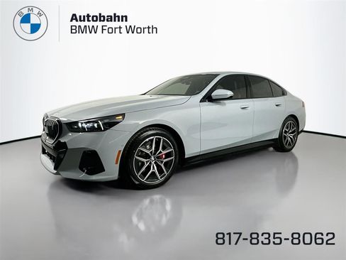 New 2026 BMW i5 eDrive40 w/ M Sport Package image 1