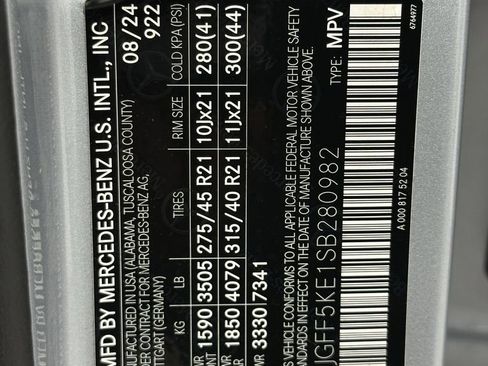 Certified 2025 Mercedes-Benz GLS 450 4MATIC image 37