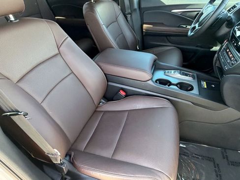 Certified 2024 Honda Passport EX-L image 25