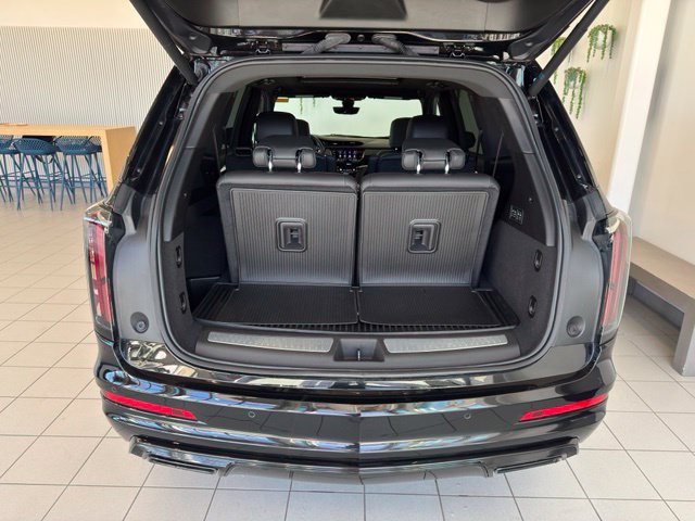 Certified 2024 Cadillac XT6 Sport w/ LPO, Onyx Lite Package AWD/4WD image 51