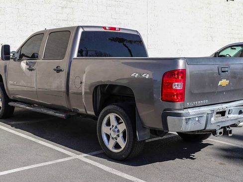 Used 2013 Chevrolet Silverado 2500 LT w/ Convenience Package image 4