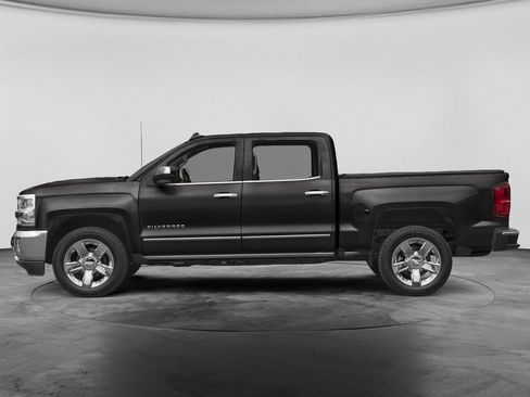 Used 2016 Chevrolet Silverado 1500 LTZ Z71 w/ LTZ Plus Package AWD/4WD image 3
