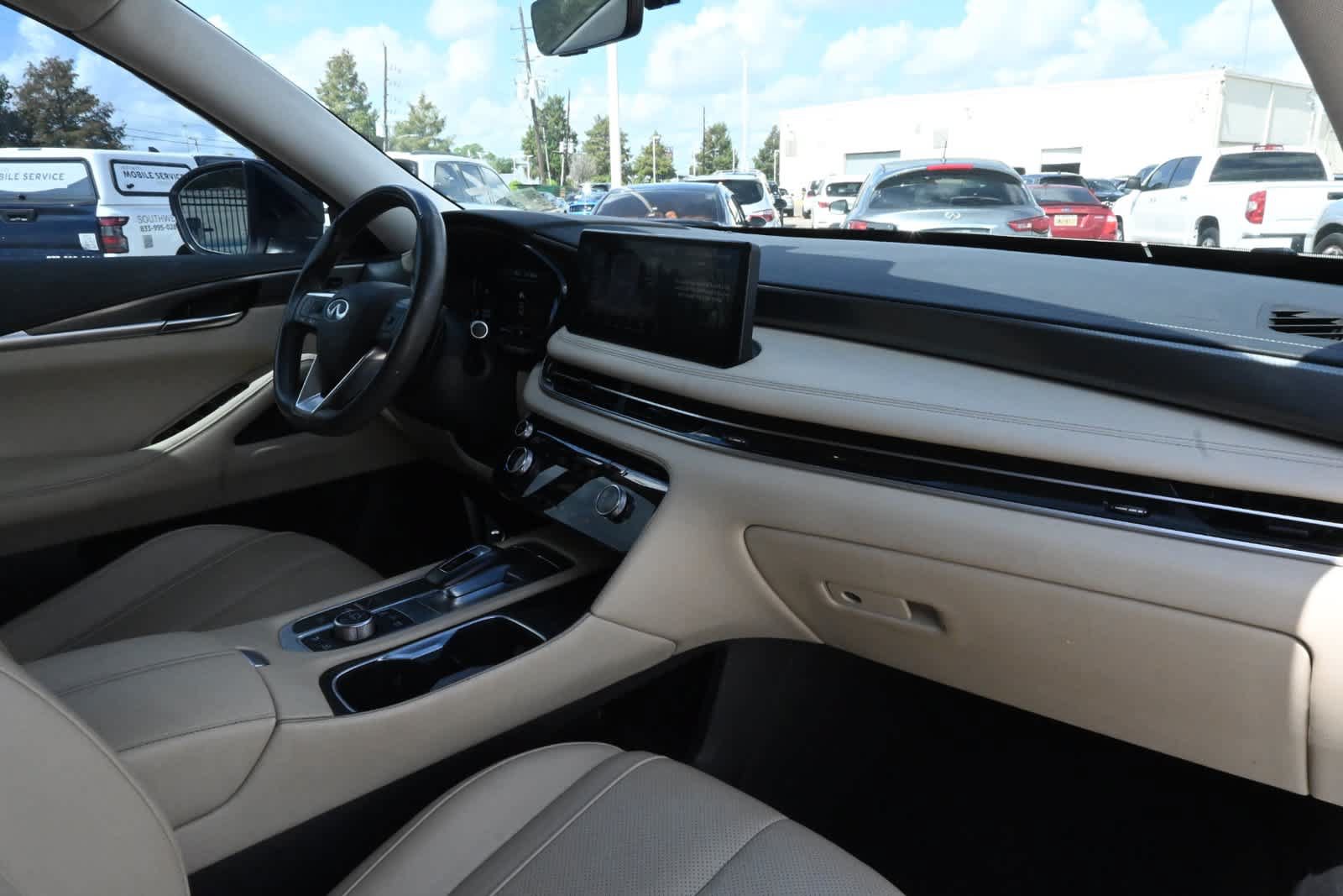Certified 2024 INFINITI QX60 Luxe FWD image 23