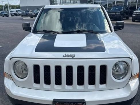 Used 2017 Jeep Patriot Sport w/ Power Value Group FWD image 1