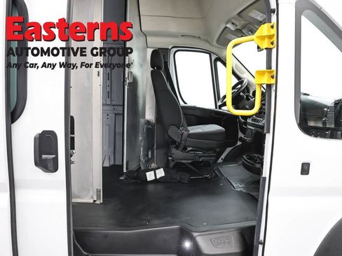 Used 2024 RAM ProMaster 3500 w/ Delivery Van Package FWD image 23