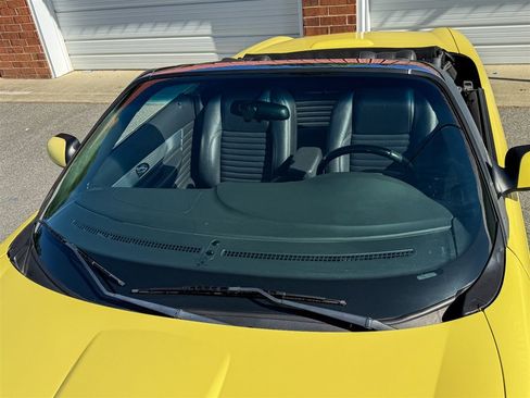Used 2002 Ford Thunderbird RWD image 18