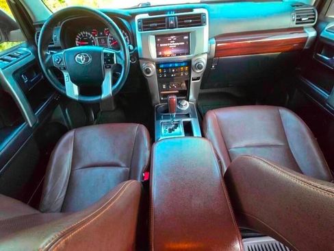 Used 2018 Toyota 4Runner Limited AWD/4WD image 20