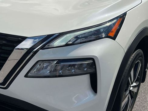 Used 2023 Nissan Rogue SL AWD/4WD image 7