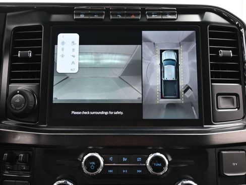 Used 2023 Ford F250 Lariat w/ Lariat Ultimate Package AWD/4WD image 32