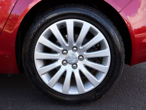 Used 2012 Buick Regal Premium image 41