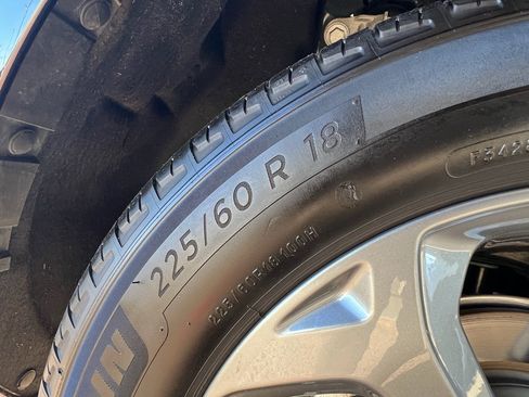 Used 2023 Ford Escape ST-Line w/ Tech Pack #1 image 11