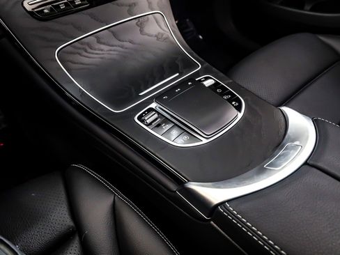 Used 2023 Mercedes-Benz GLC 300 4MATIC Coupe image 7