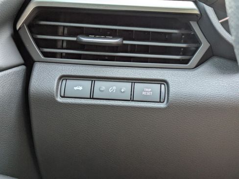 Certified 2024 Nissan Altima 2.5 SV FWD image 24