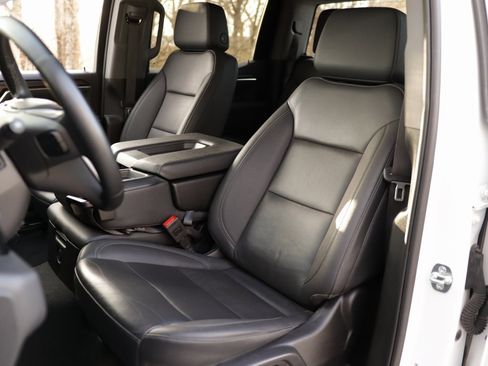 Used 2025 GMC Sierra 1500 SLT image 22