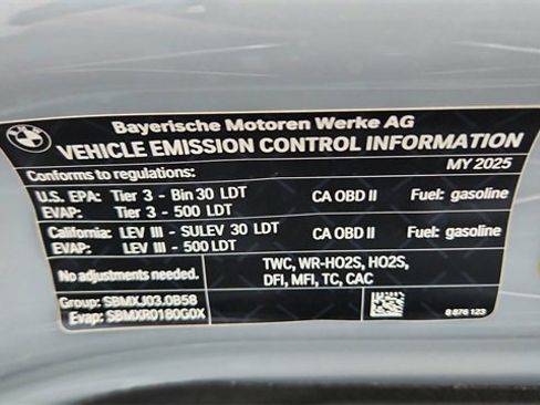 Used 2025 BMW X7 xDrive40i w/ M Sport Package image 66