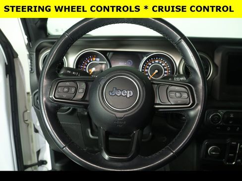 Used 2021 Jeep Gladiator Sport image 9