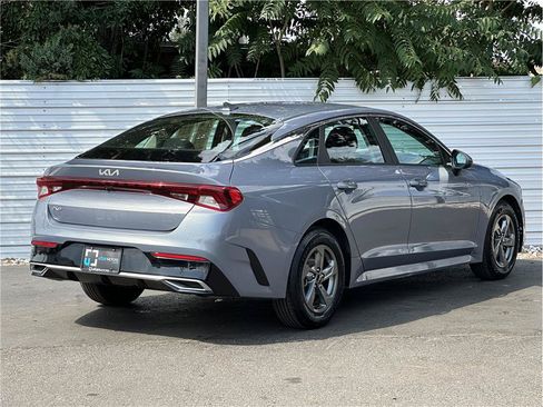 Used 2022 Kia K5 LXS FWD image 10