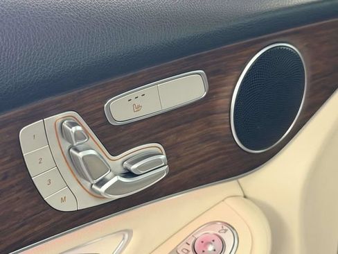 Certified 2022 Mercedes-Benz GLC 300 4MATIC image 16