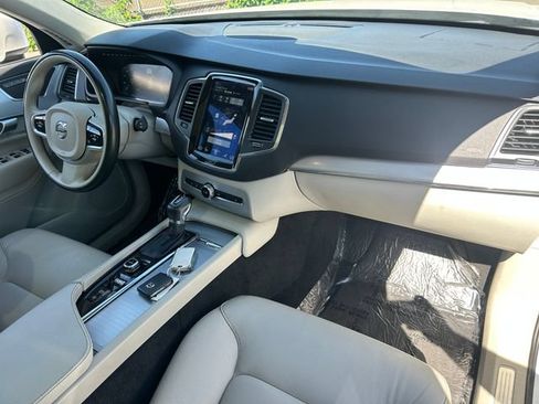 Used 2017 Volvo XC90 T6 Momentum w/ Vision Package AWD/4WD image 36