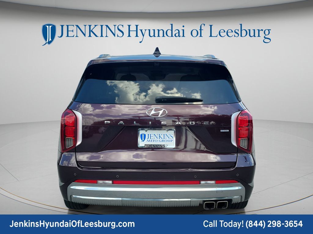 Used 2024 Hyundai Palisade Calligraphy AWD/4WD image 4