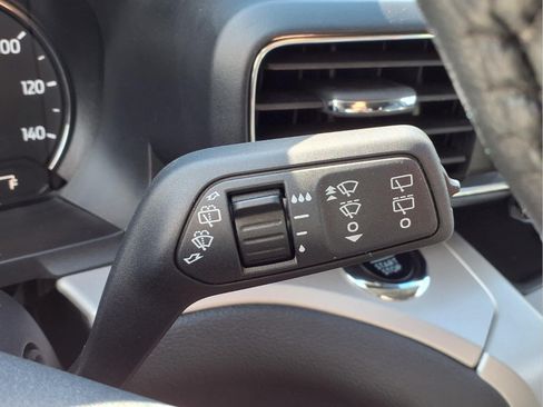Used 2024 Ford Explorer XLT w/ Equipment Group 202A AWD/4WD image 16