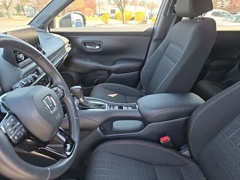 Used 2024 Honda HR-V Sport image 22