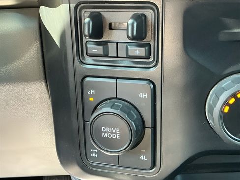 Certified 2024 Ford F250 XLT w/ FX4 Off-Road Package image 30