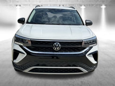 Used 2023 Volkswagen Taos S w/ Driver Assistance Package FWD image 8