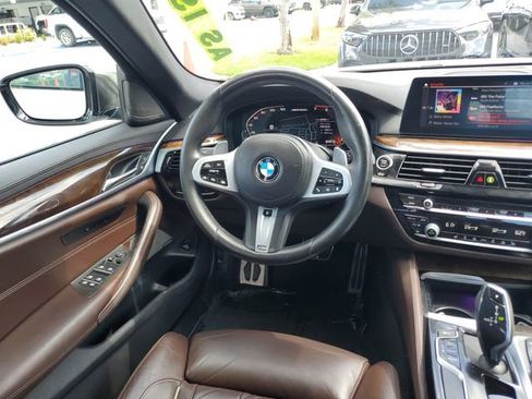 Used 2020 BMW M550i xDrive w/ Executive Package AWD/4WD image 13