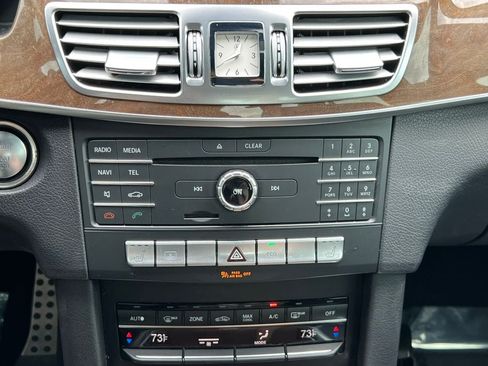 Certified 2016 Mercedes-Benz E 350 4MATIC Sedan image 27