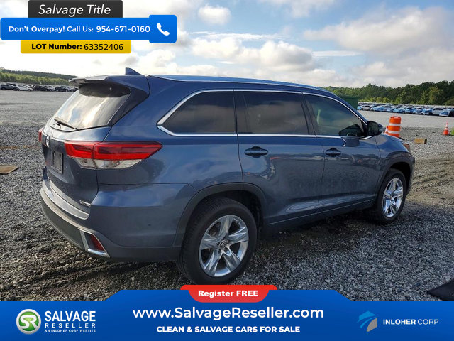 Used 2017 Toyota Highlander Limited FWD image 4